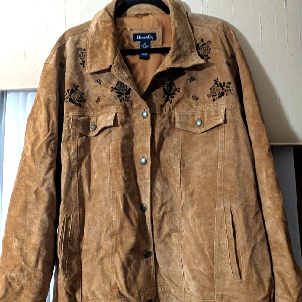 Denim & Co. Tan Suede Coat with flowers sz.2X